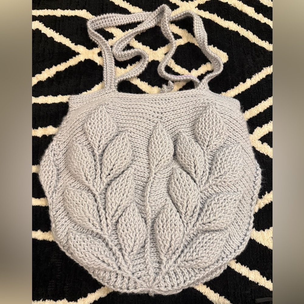 Hand-Knit Bohemian Light Gray Leaf-Pattern Tote Bag